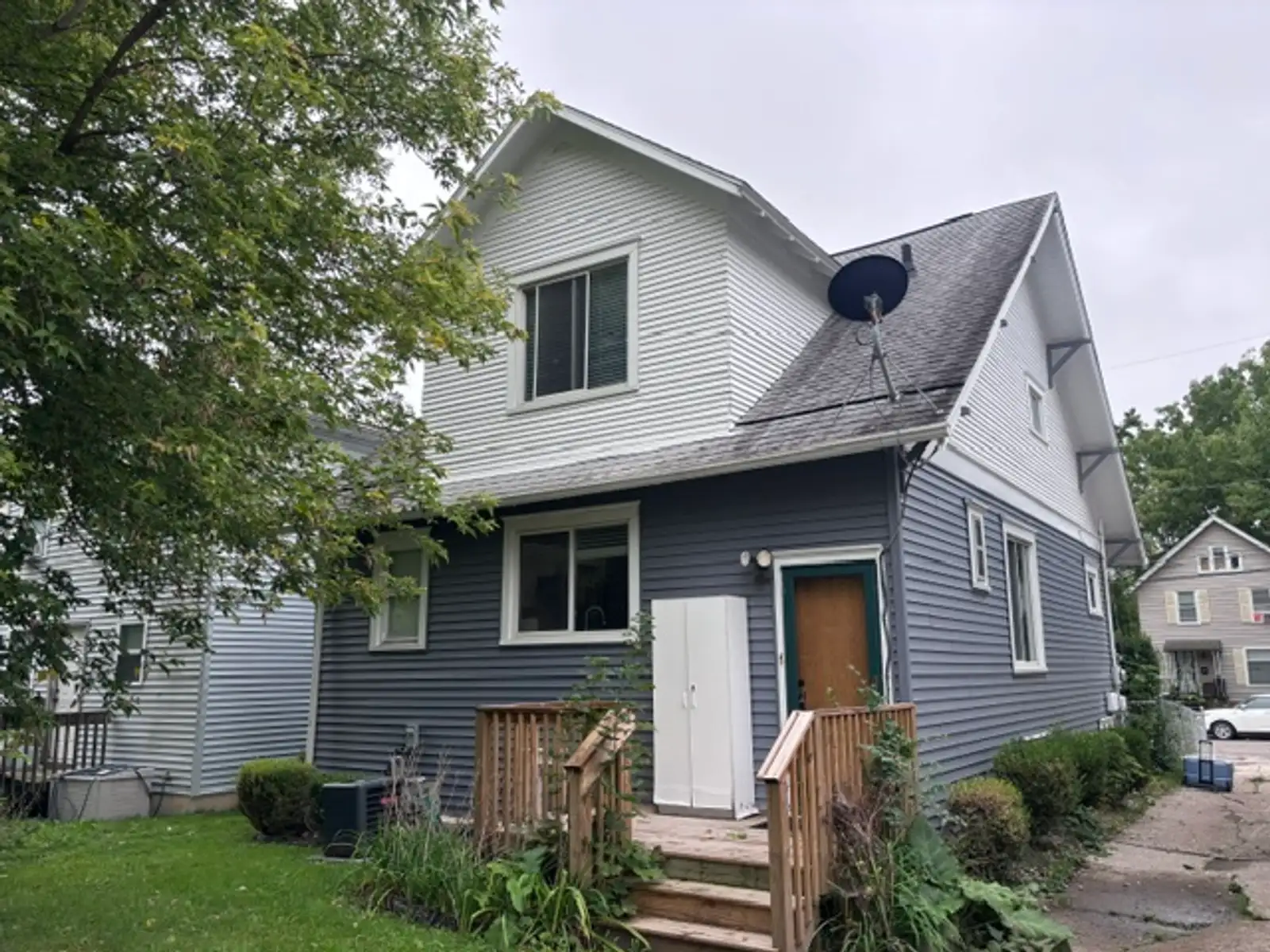 1204 W Michigan Ave image 4