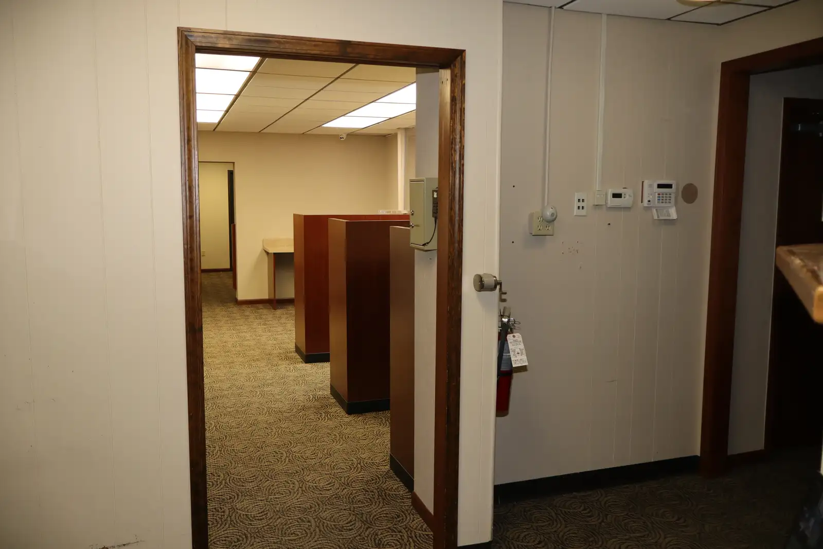 FOR SALE: 1,602 SF OFFICE/RETAIL/DRIVE THRU CALL TRADEMARK 989-792-6400 image 12
