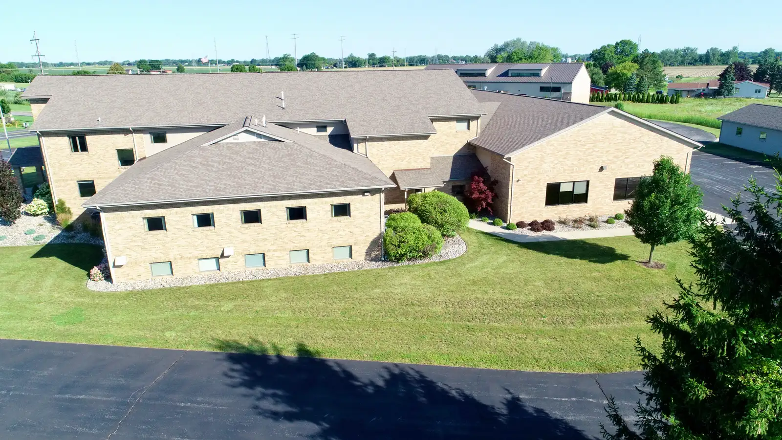 TECH/INDUSTRIAL/OFFICE CAMPUS:50,000SF/10AC/3 BLDGS CALL TRADEMARK COMMERCIAL GROUP AT 989-792-6400 image 3