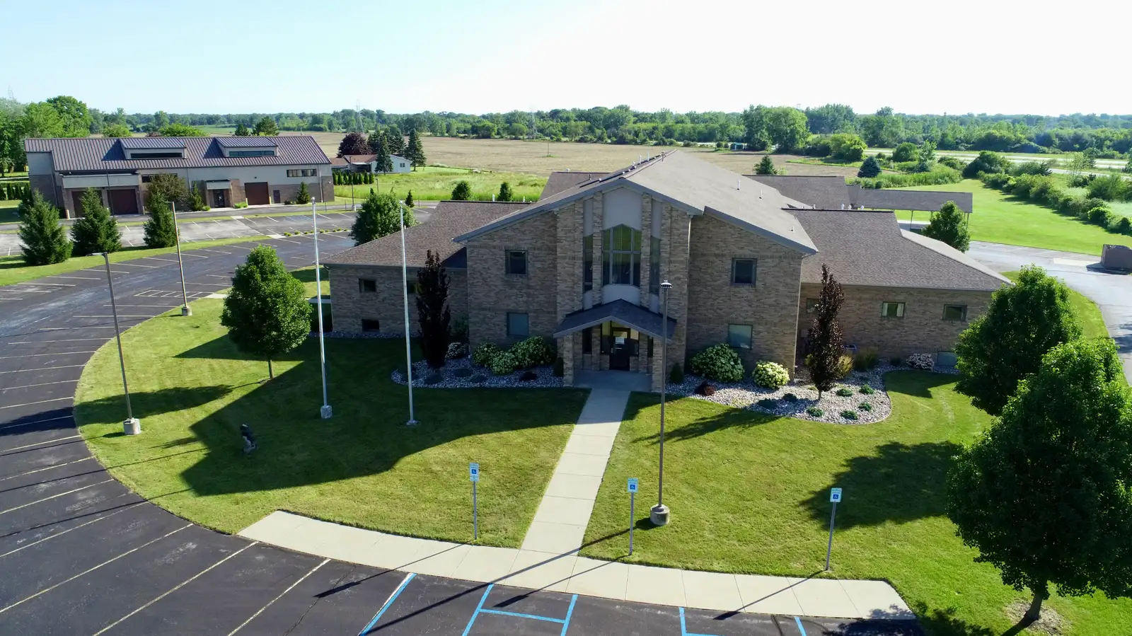 TECH/INDUSTRIAL/OFFICE CAMPUS:50,000SF/10AC/3 BLDGS CALL TRADEMARK COMMERCIAL GROUP AT 989-792-6400 image 2