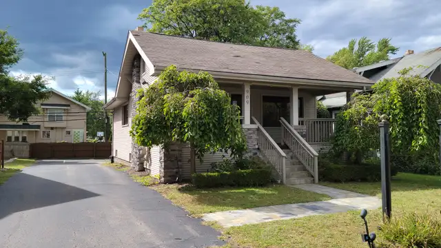 909 N Main St thumbnail 3