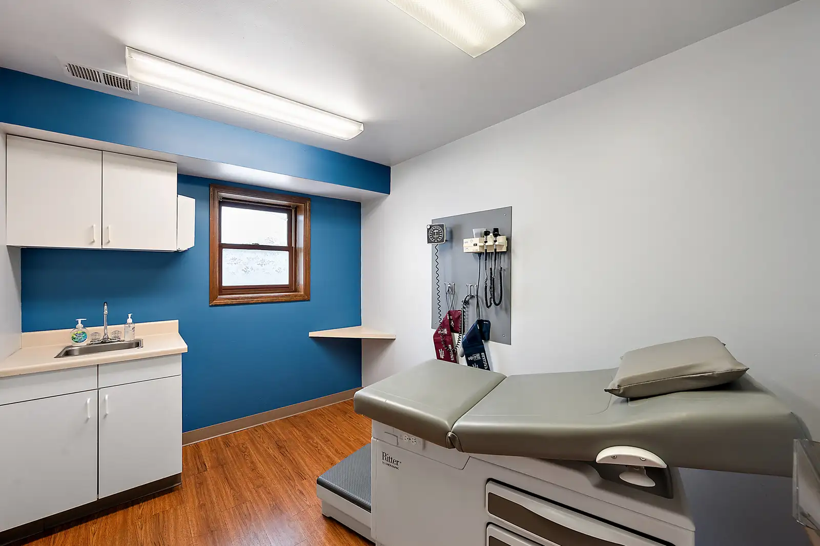 64580 Van Dyke Ave image 10