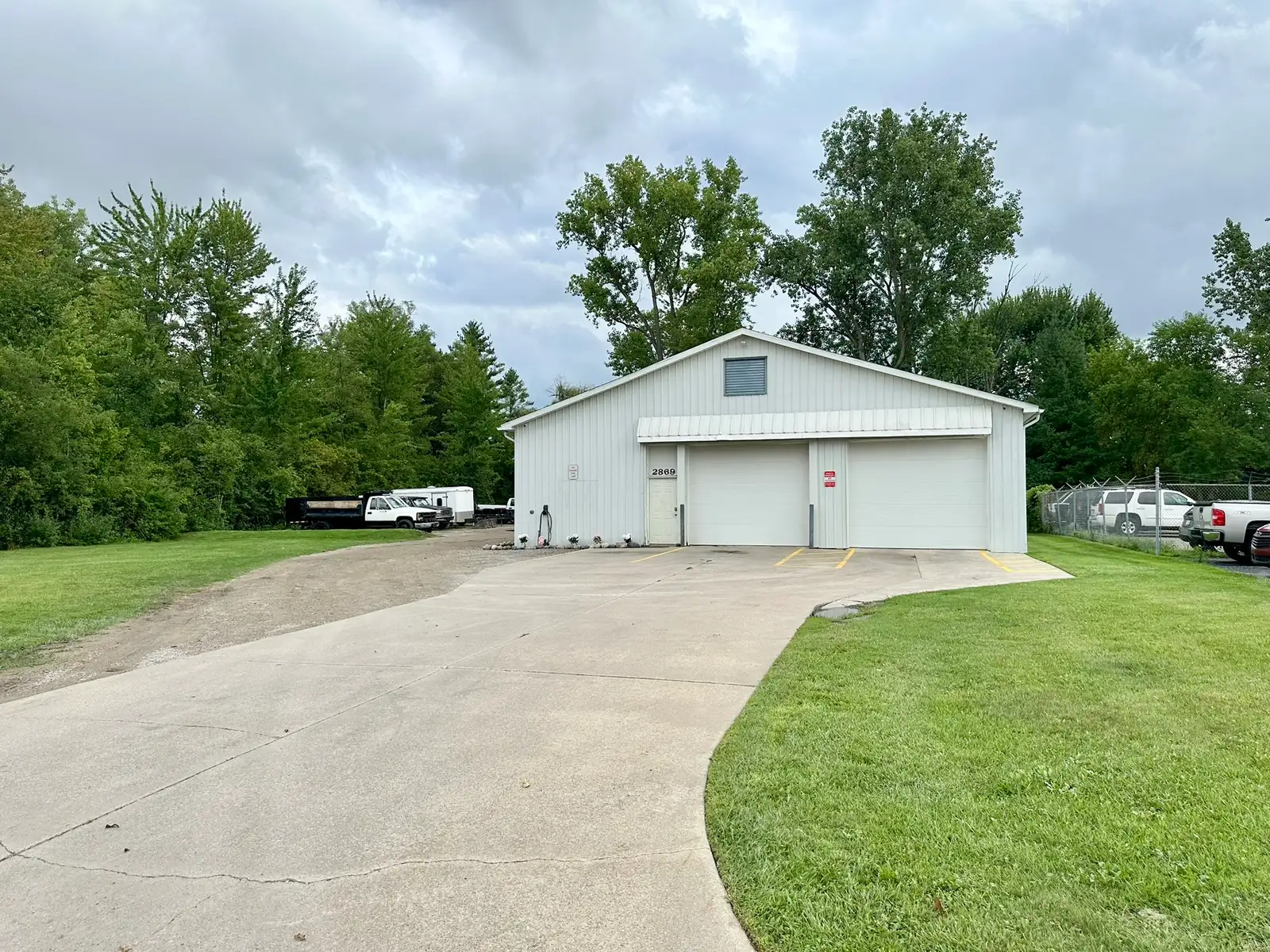 2869 Vogue Blvd image 12