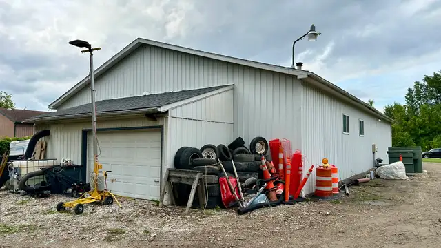 View image 16