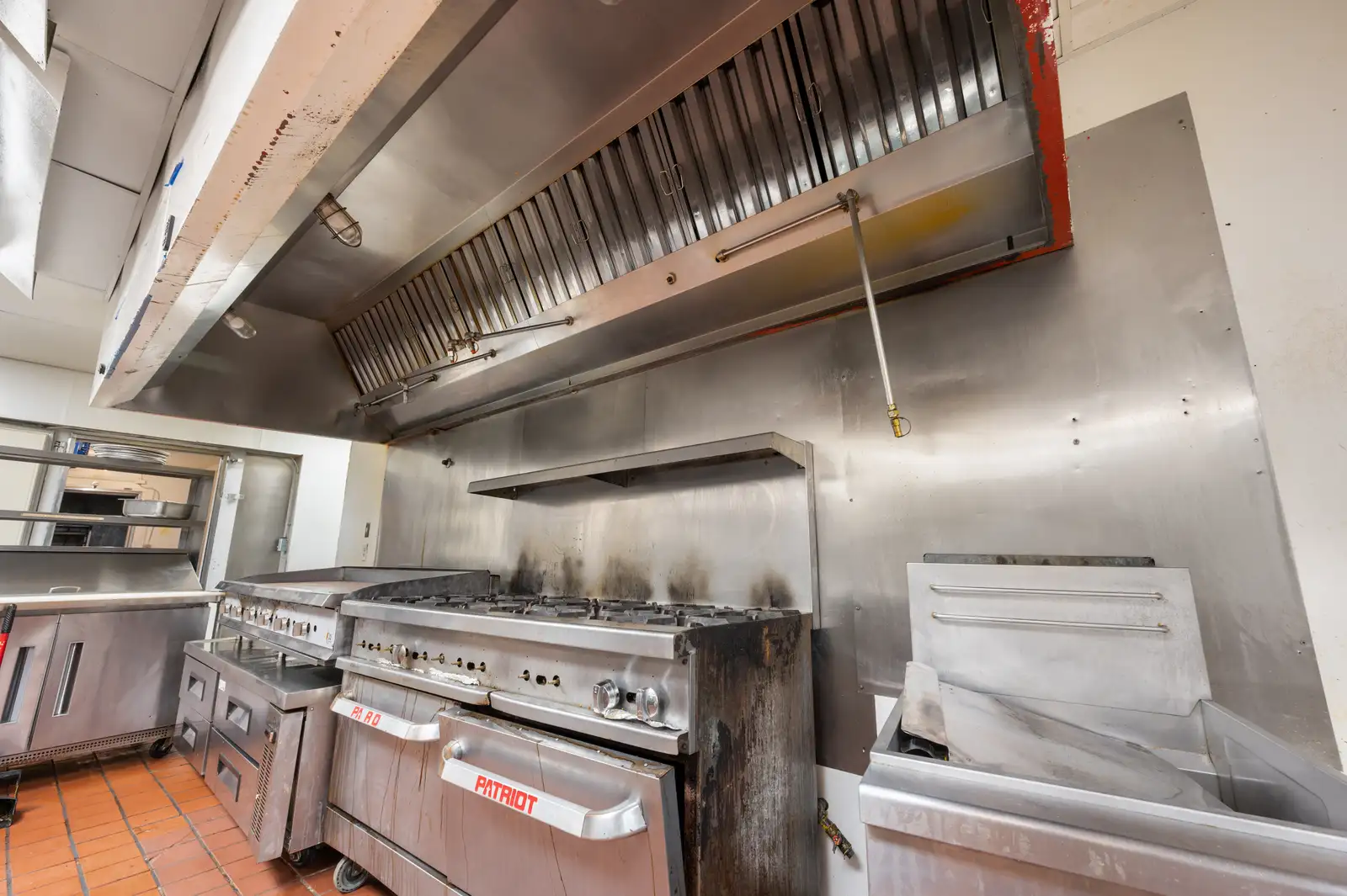 6468 W Vienna Rd image 37