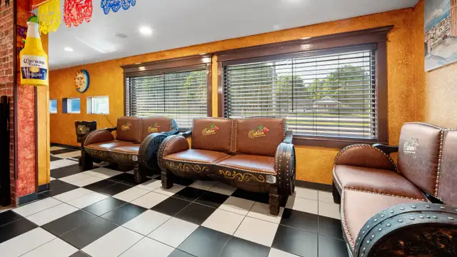 View image 10