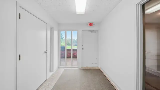 227 Riverside Ave thumbnail 5