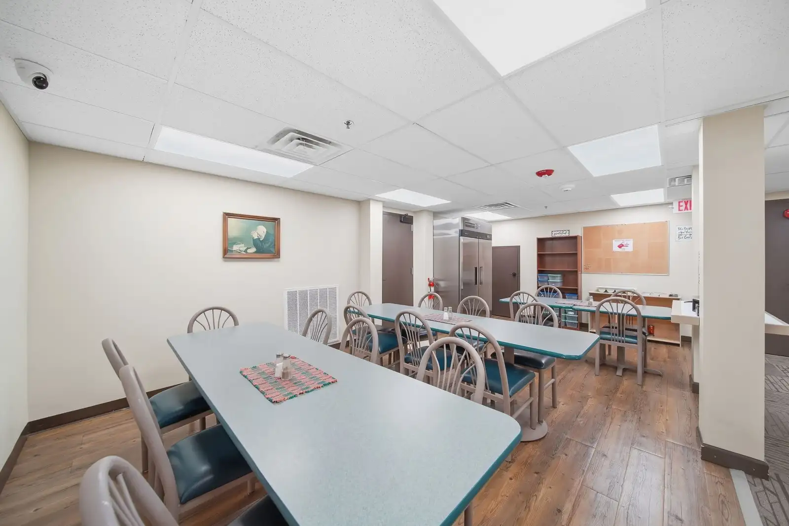 227 Riverside Ave image 38