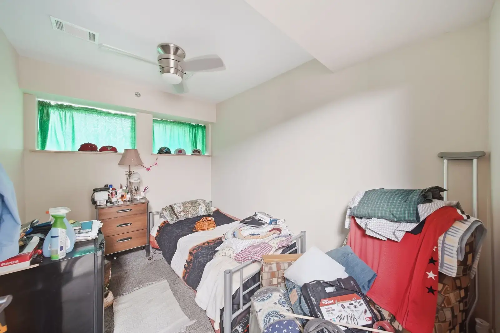 227 Riverside Ave image 57