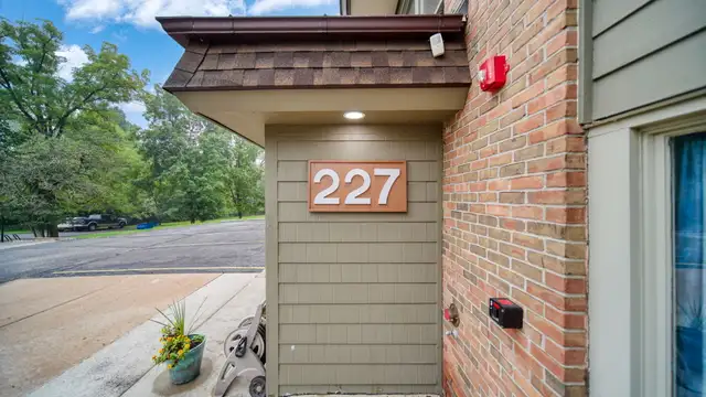 View image 60