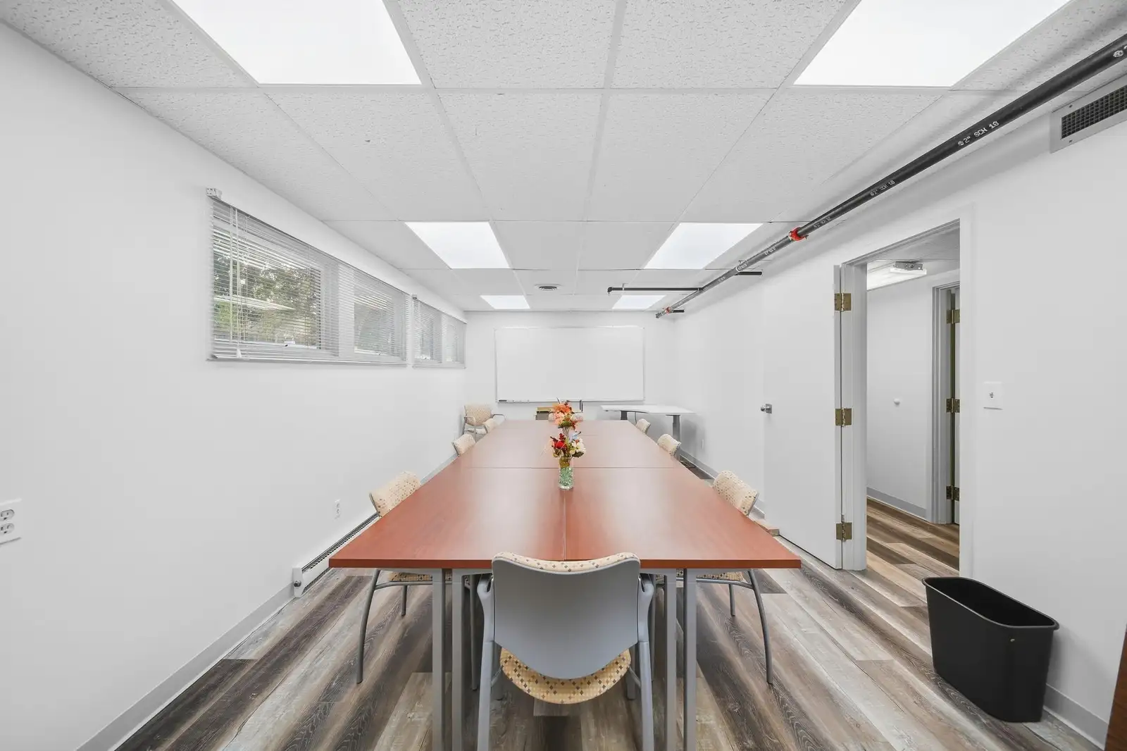 227 Riverside Ave image 12