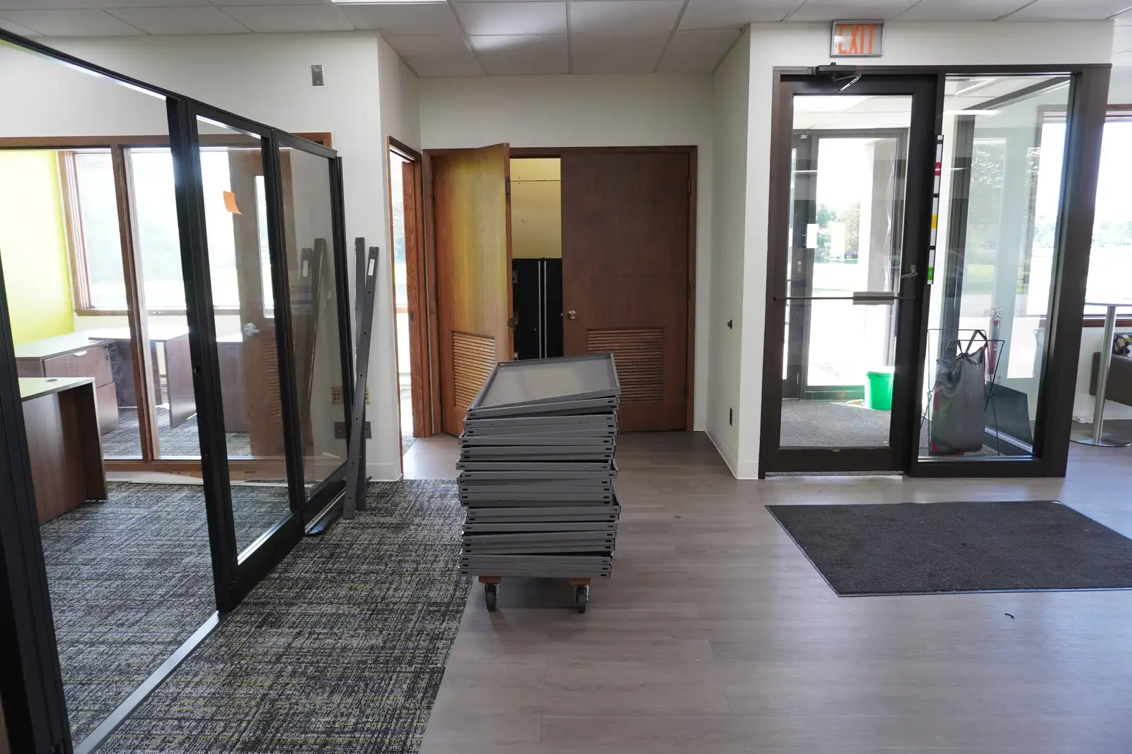 FOR SALE: 2,311 SF Freestanding Retail Building on 0.6 Acres image 29