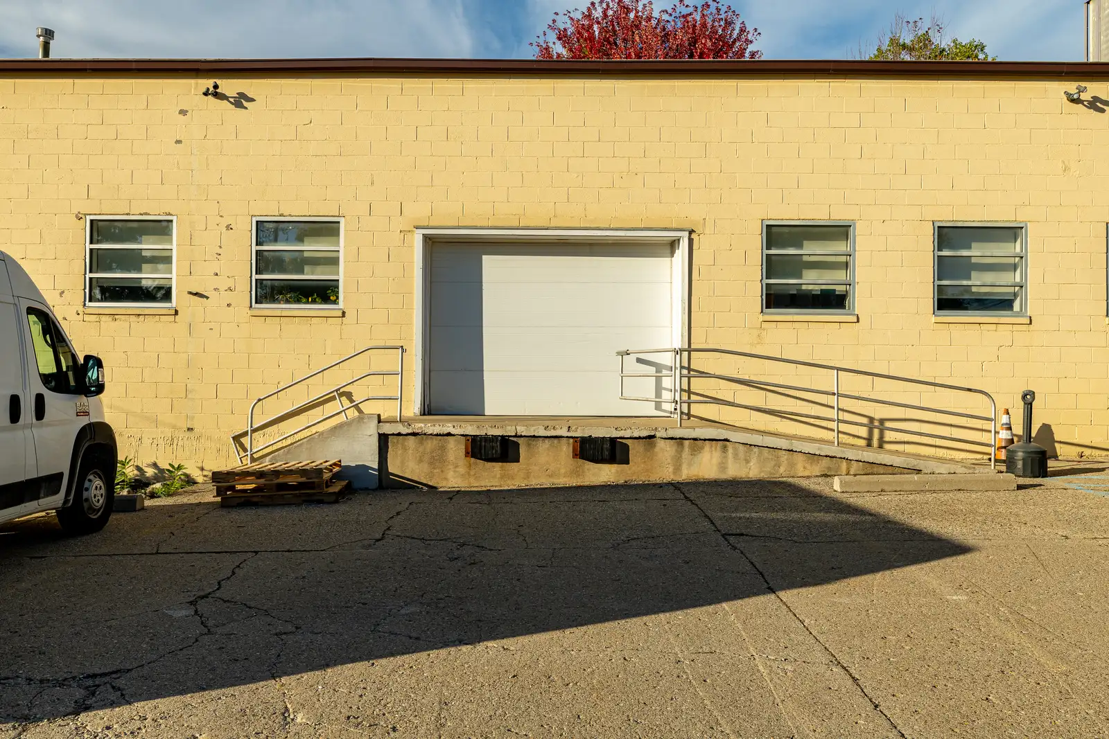 120 E Cross St & 316 N. Lincoln image 6