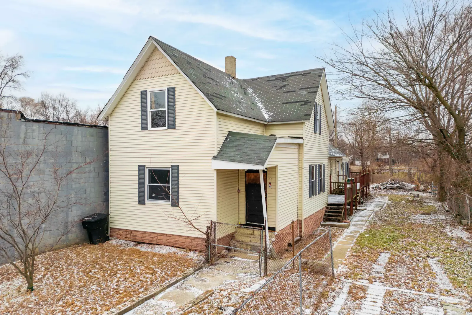 1728 Bellevue St
