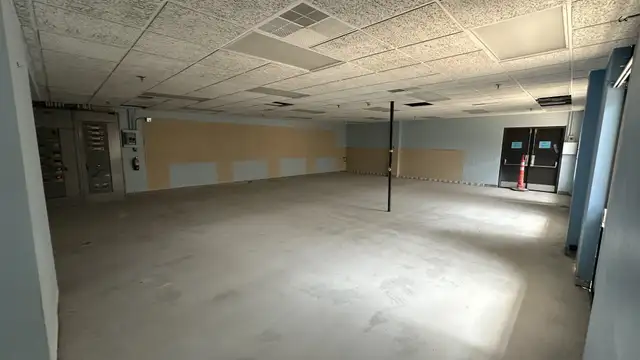 Harrison Township - Light Industrial Building thumbnail 3