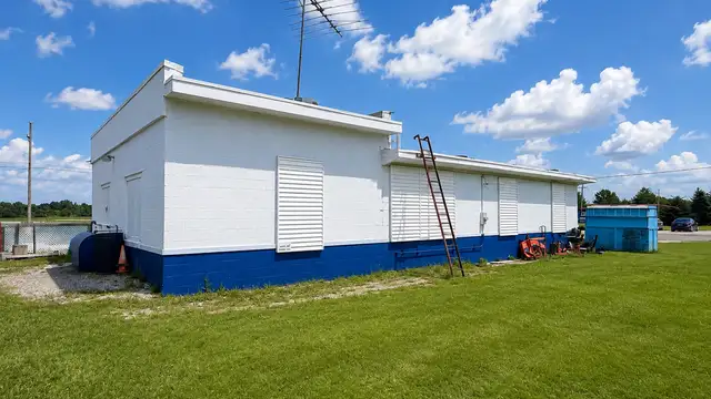 4725 Lapeer Rd thumbnail 4