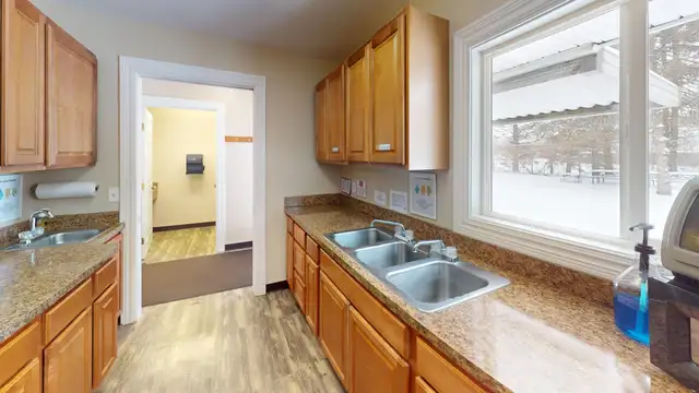 View image 10