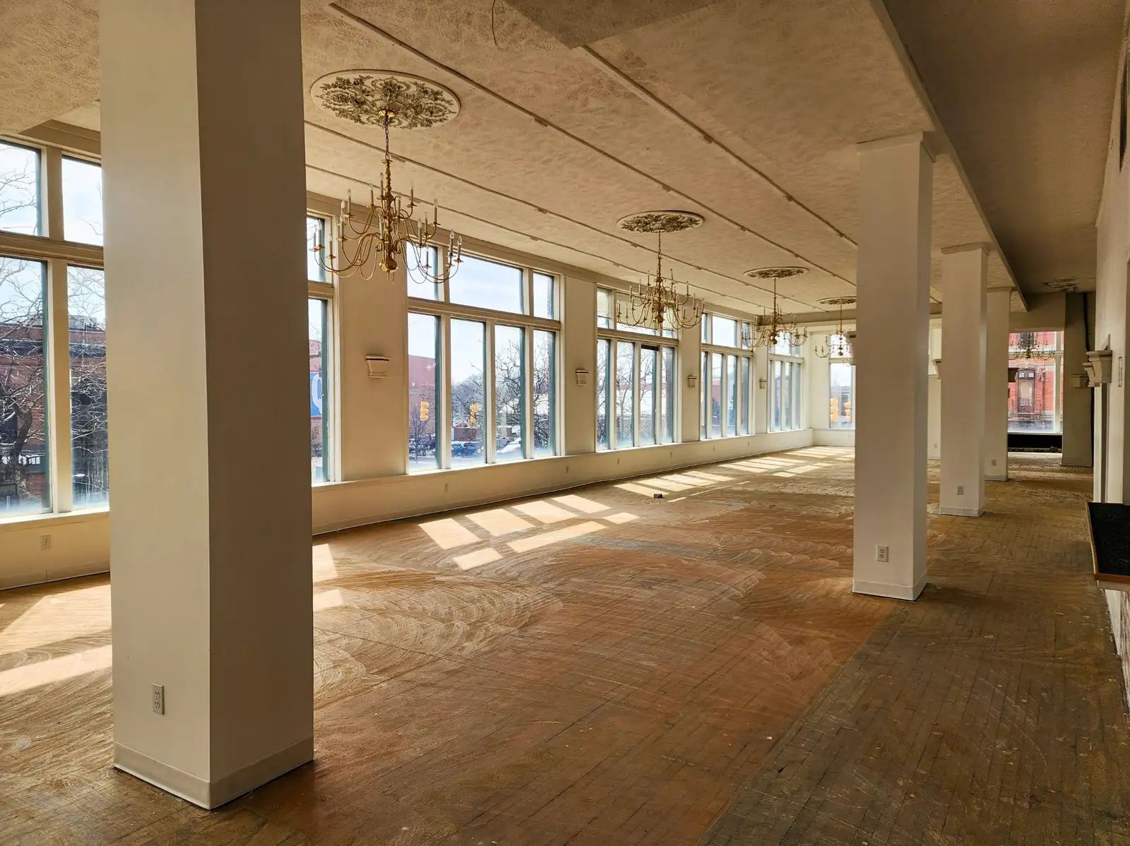 100 N Washington St image 2