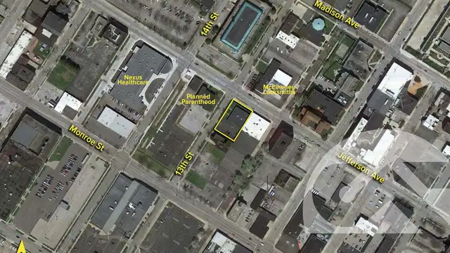 1217 Jefferson Ave thumbnail 3