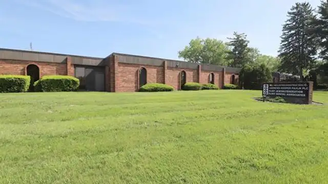 5080 W Bristol Rd Suite 2 thumbnail 4