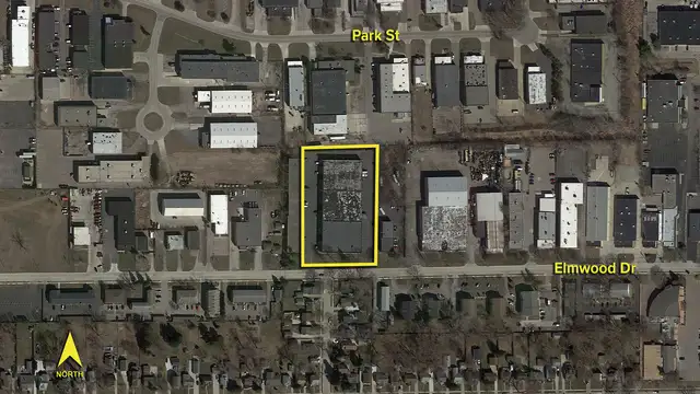 409-445 Elmwood Dr thumbnail 2
