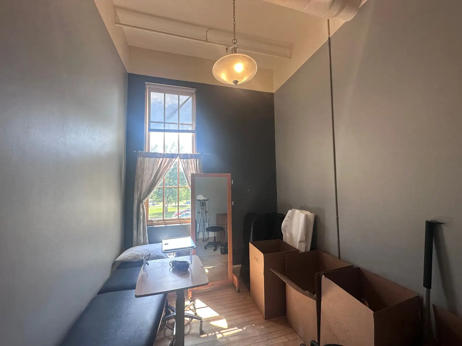 830 Cottageview Dr image 13