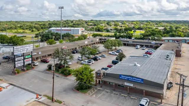 600 S Bell Blvd thumbnail 2