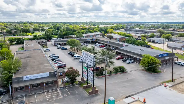 600 S Bell Blvd thumbnail 3