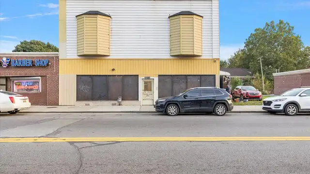 4435 Vernor thumbnail 2