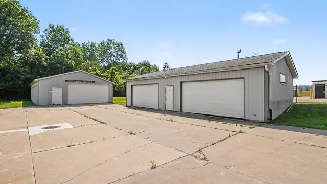 6017 Pierson Rd thumbnail 4