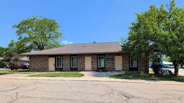 1134 S. Linden Rd. Suite 6 thumbnail 2