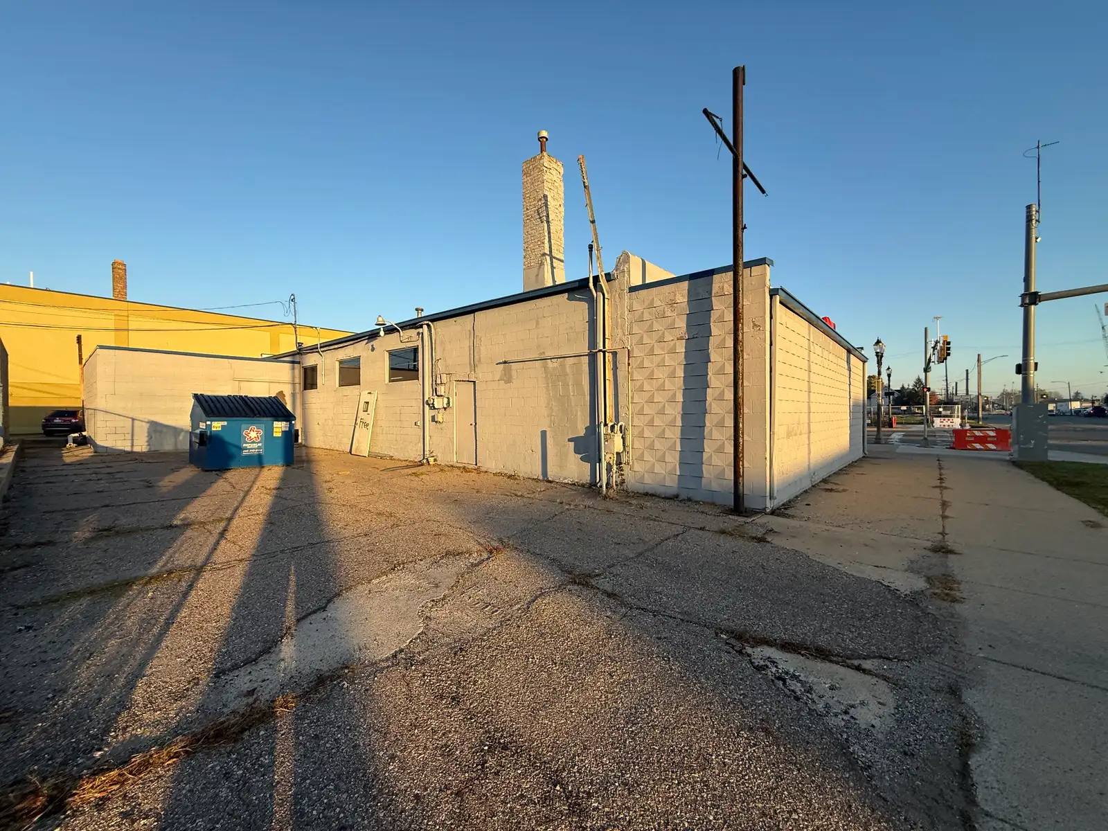 930 E Michigan Ave image 7