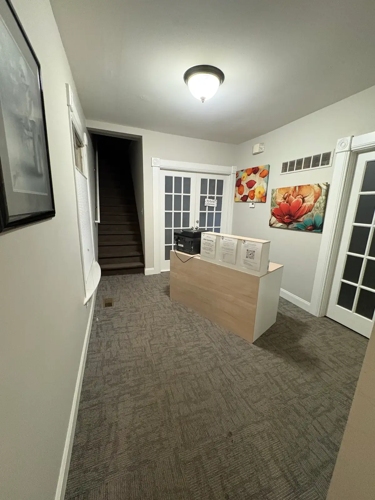 143 W St Clair St image 16