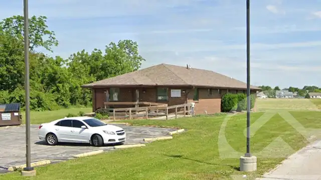 3929 Navarre Avenue thumbnail 1