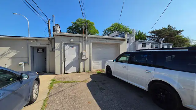 32011 Plymouth Rd thumbnail 4