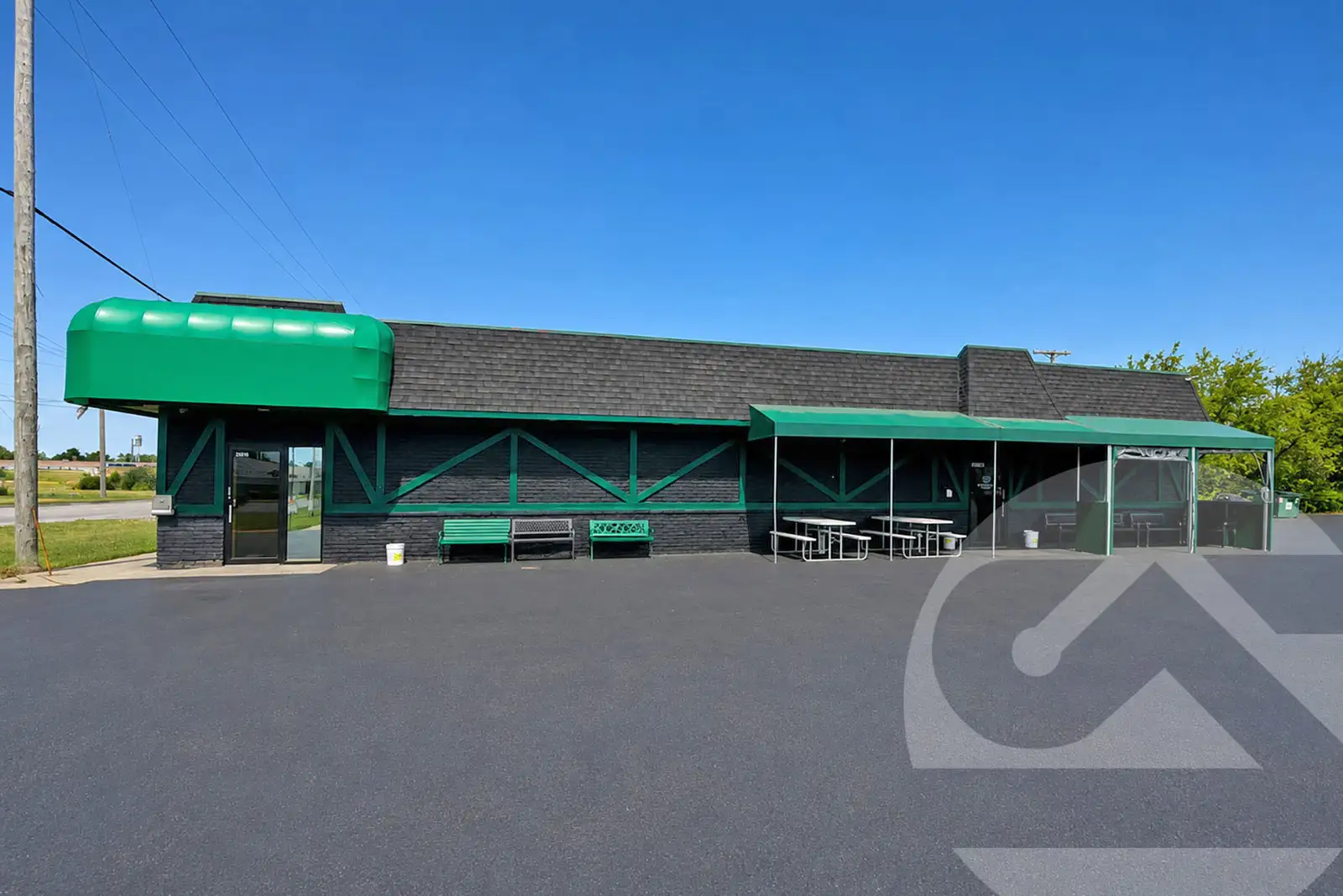 34540 Harper Ave, Clinton Township, MI 48035