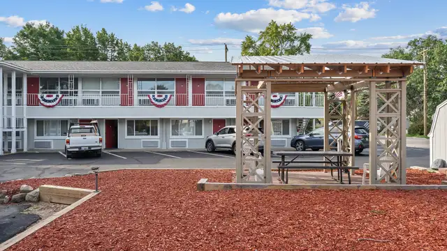 View image 18