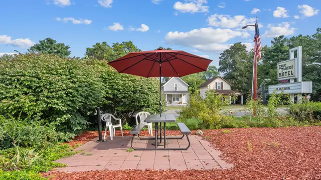 View image 17