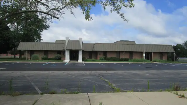 1390 W Maumee St thumbnail 2