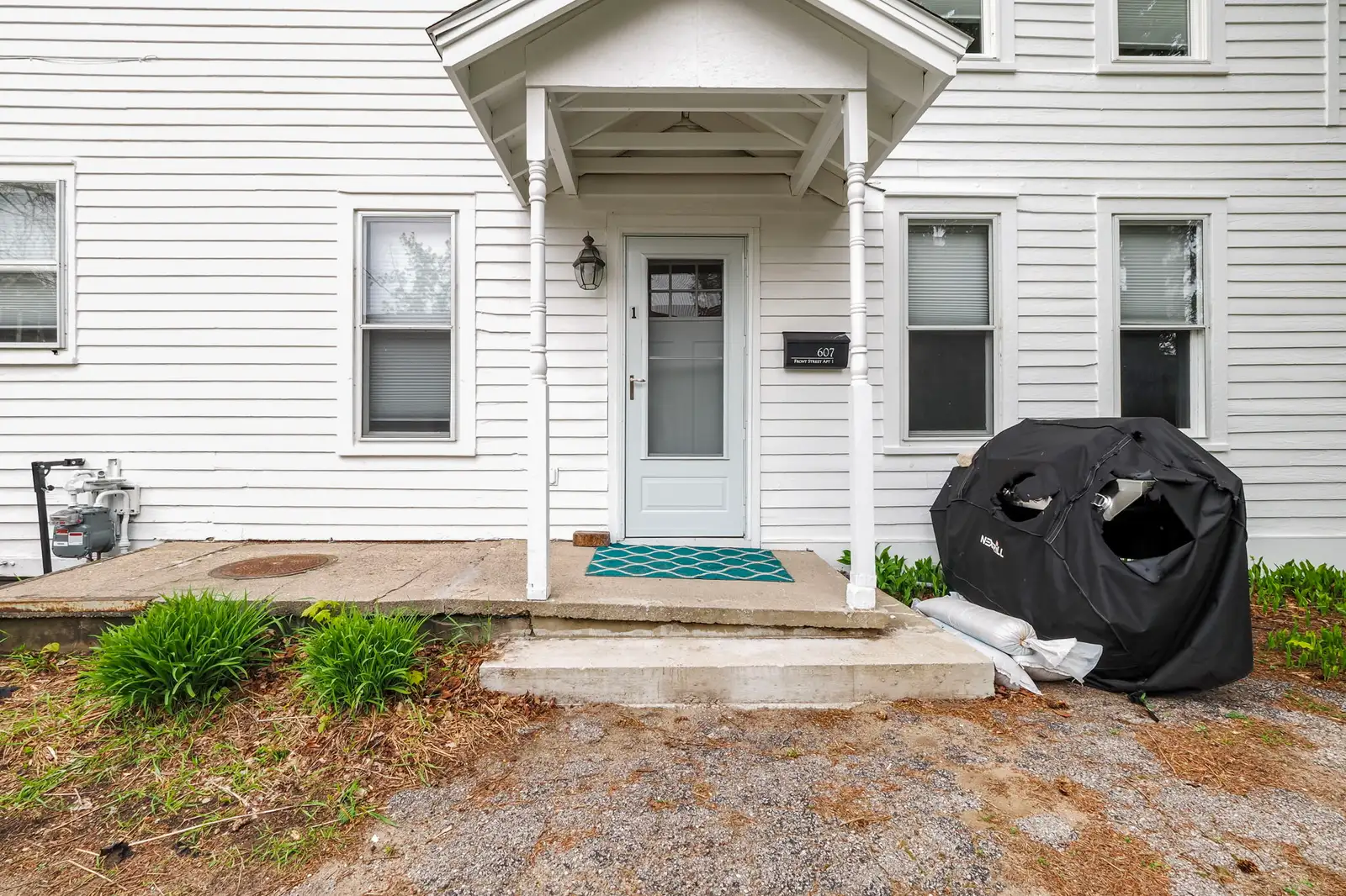 607 W Front St image 18