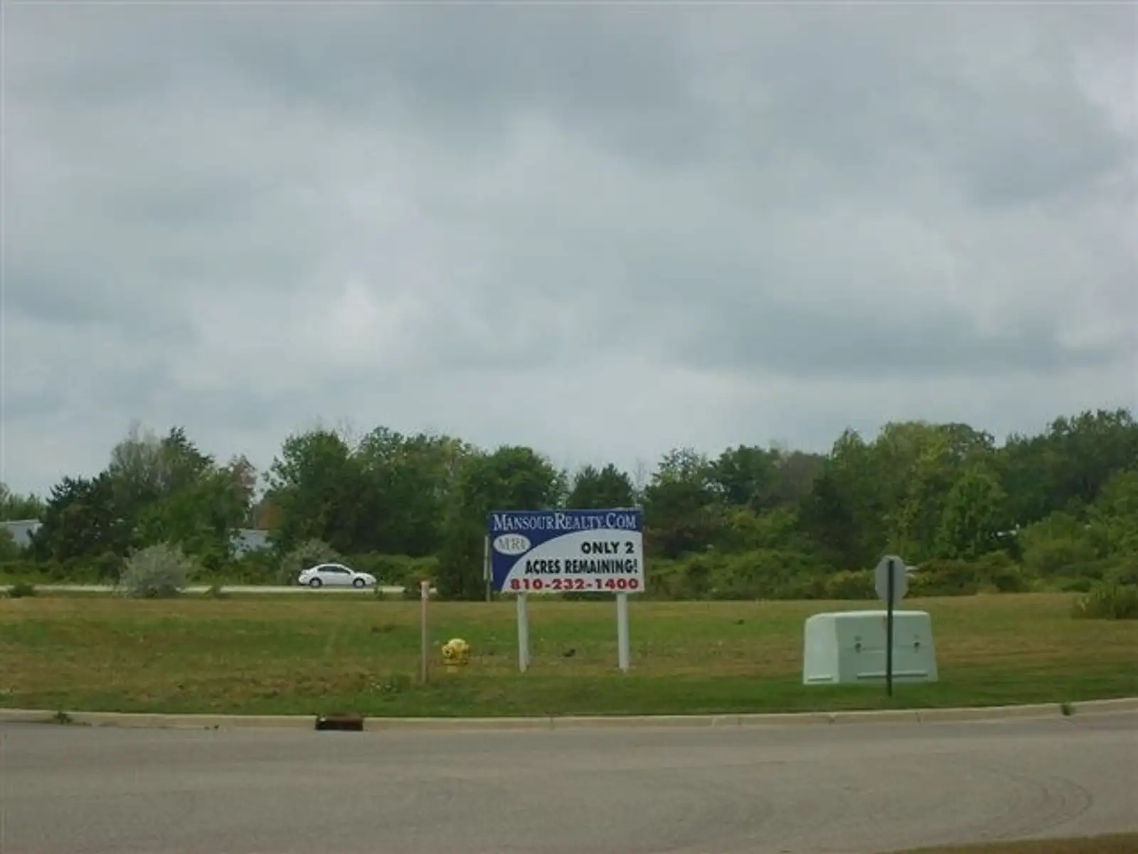 High Visibility Expressway Location! image 1