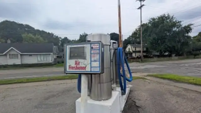 2505 E Kalamazoo St thumbnail 5