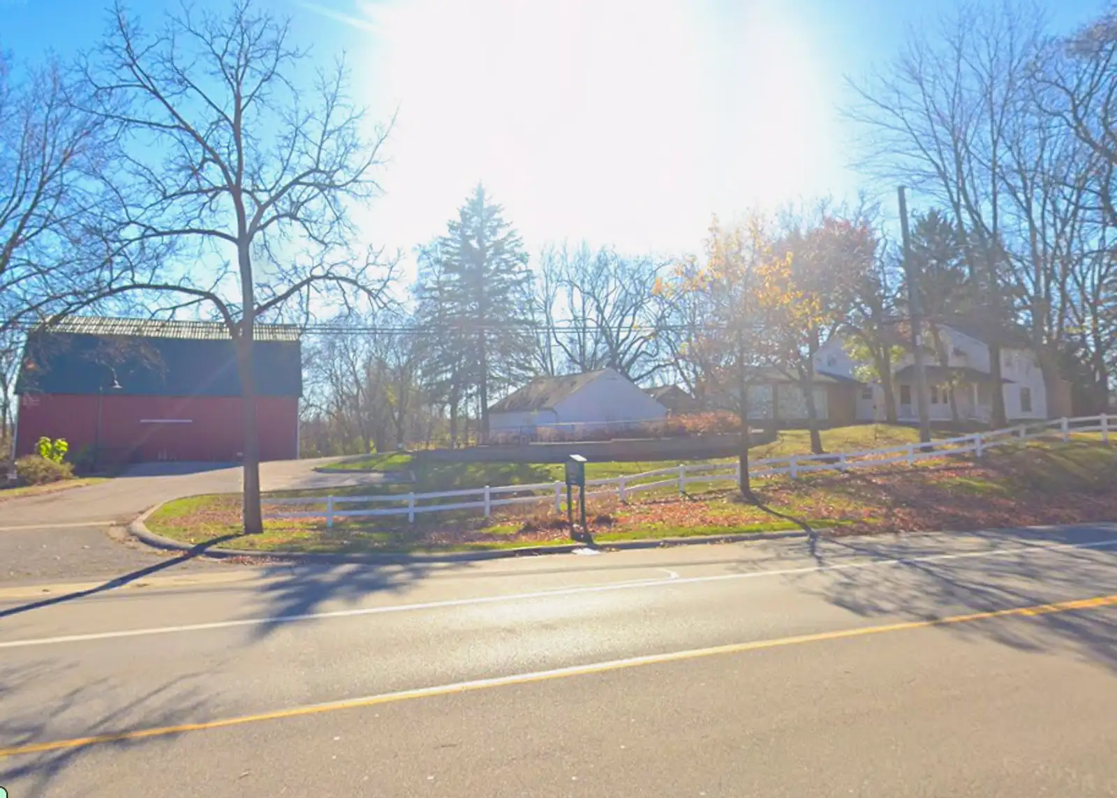 6889 W Maple Rd