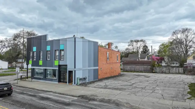 316 S Henry St thumbnail 2