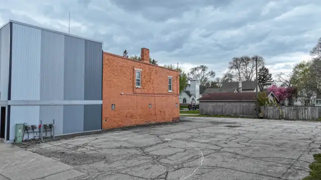 316 S Henry St thumbnail 4
