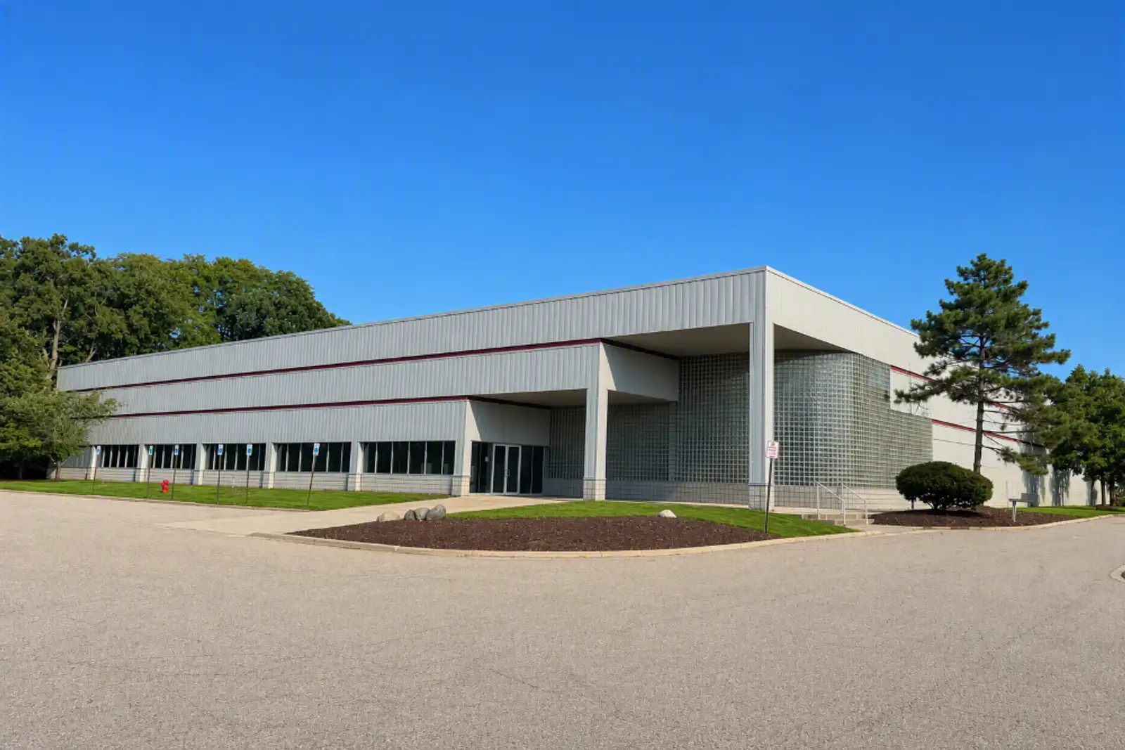 35 Corporate Dr