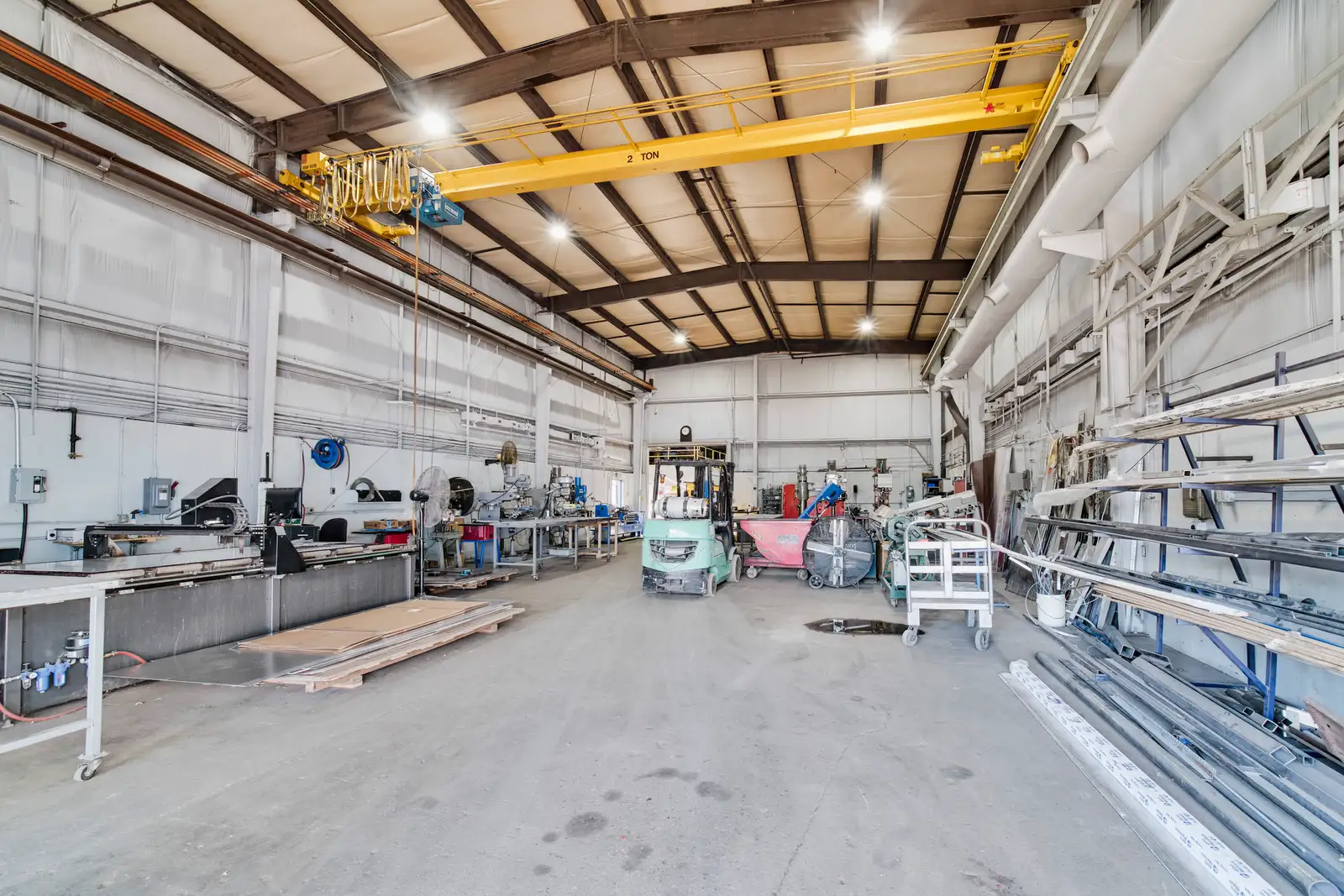 5765 US-10 image 31