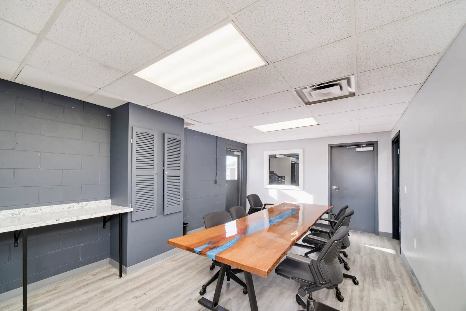 5765 US-10 image 20