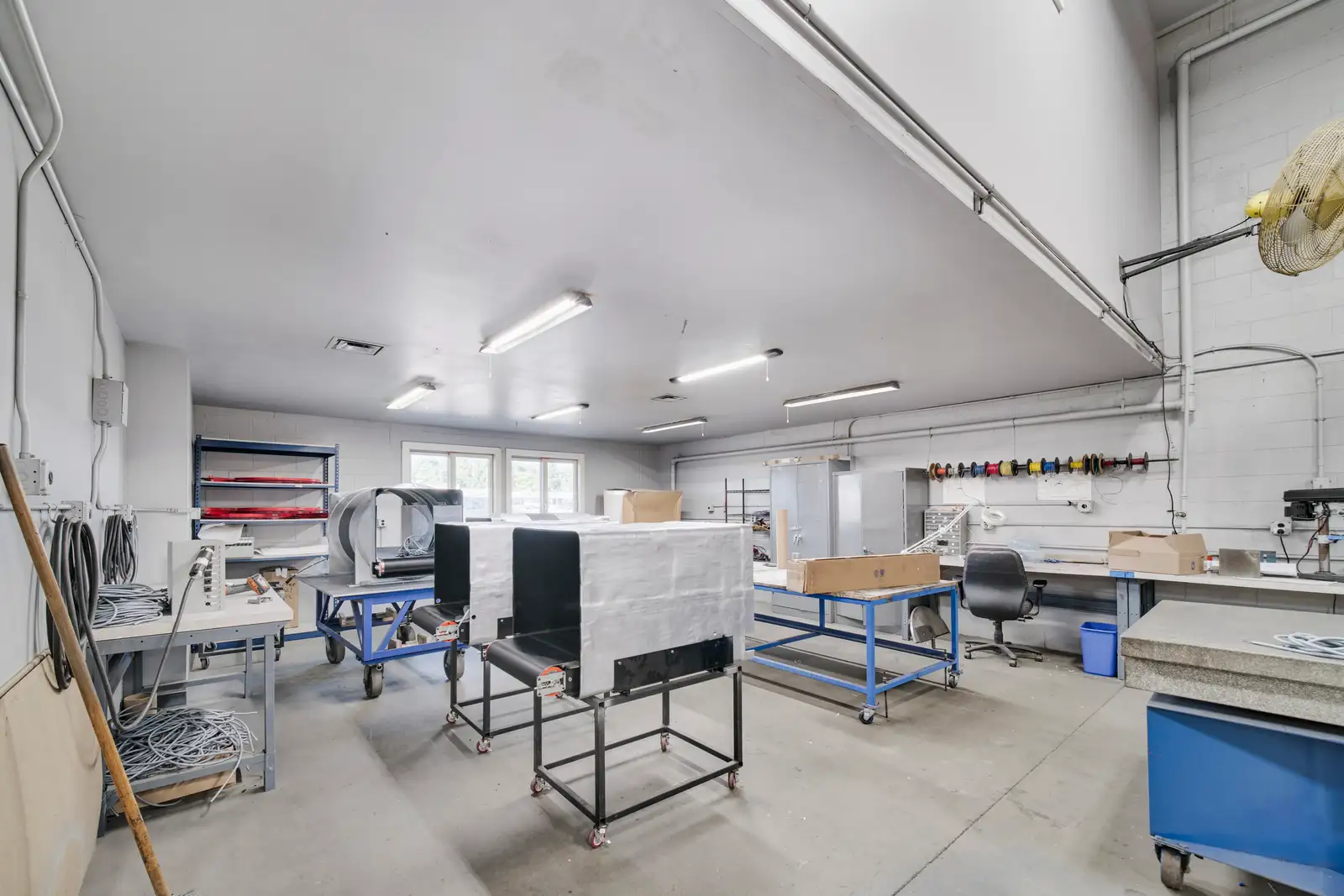 5765 US-10 image 21