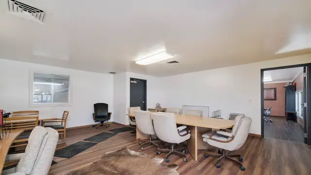View image 12